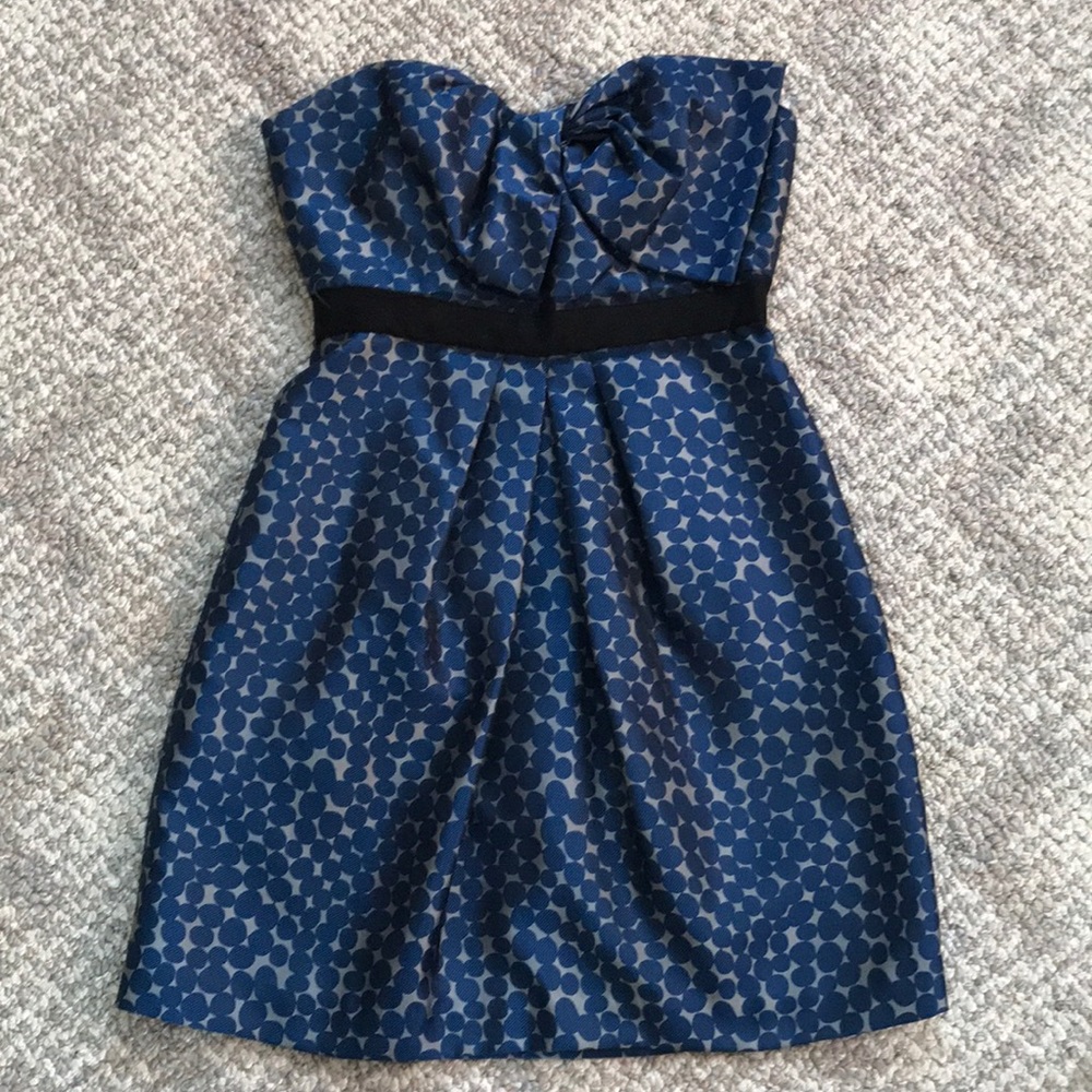 NWOT BCBG shimmery party dress size 4